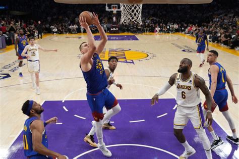 lakers vs denver game 4 score|Nuggets sweep LeBron James, Lakers in 113.